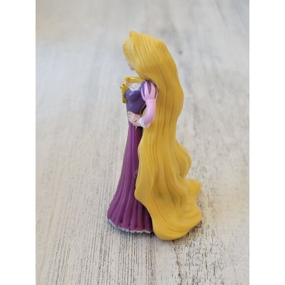 Princess Rapunzel Tangled Disney Pixar toy figure - Picture 3 of 5